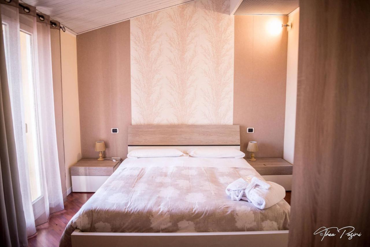 Hotel Lonatino Lonato Eksteriør billede
